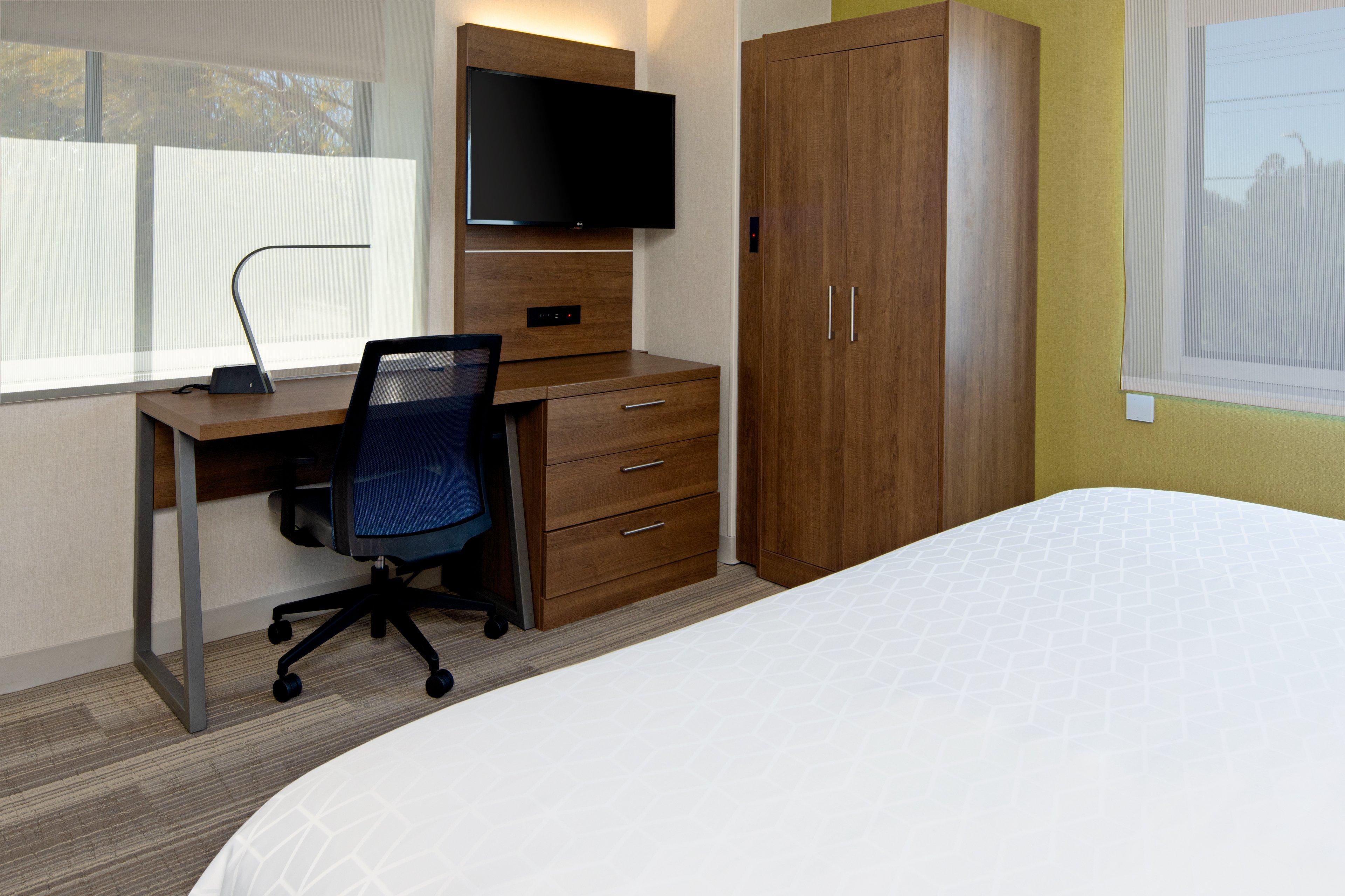 Express Angeles Lax Airport By Ihg Hotel Los Angeles